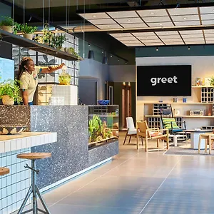 Otel Greet Paris Porte De La Chapelle - Arena