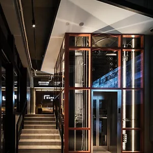 ホテル ビスポークホテル新宿 ***